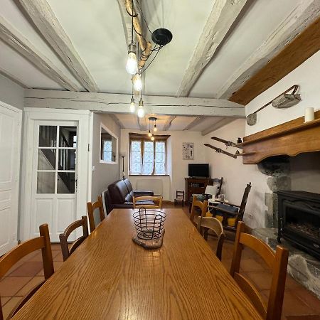 Agreable Maison De Village Au Coeur De Sarrancolin Bagian luar foto